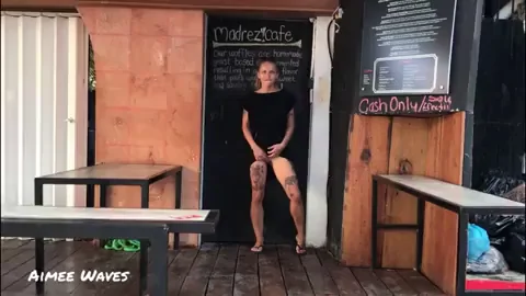 I totally got caught by some people walking by ? [OC] [GIF]