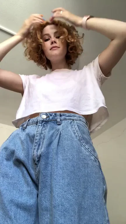 Hungry for Pussy Dinner? 🍑🔥