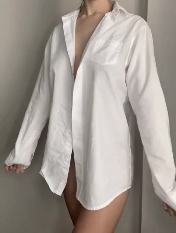 Hope you like my petite nude body!