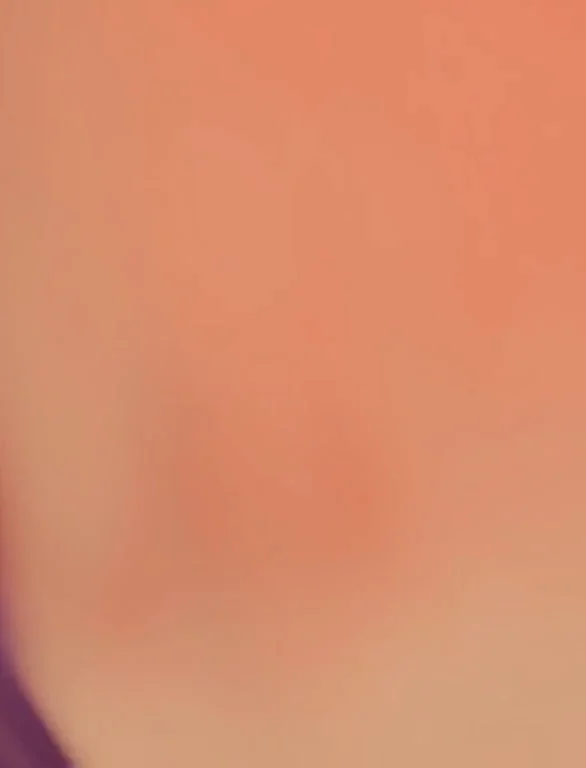 Clit focus with a little *pop*.