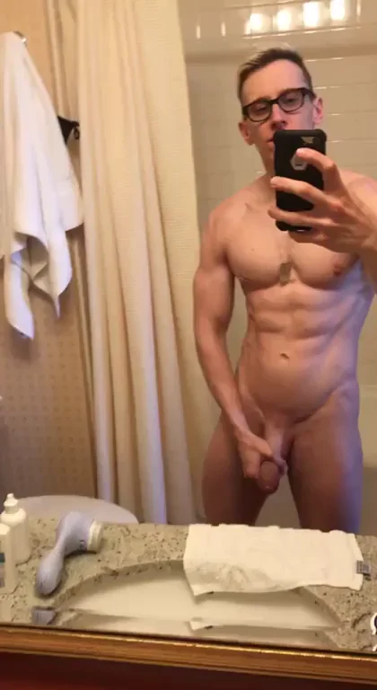 What's up everyone? ? [M]