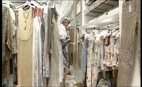 Jenna Jameson trying on an oversized dress
