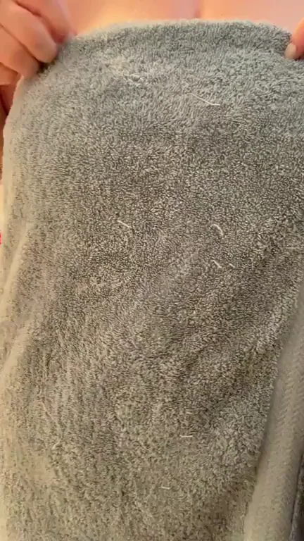 Shake it off [oc] post shower, ready to get dirty again ? [reveal]