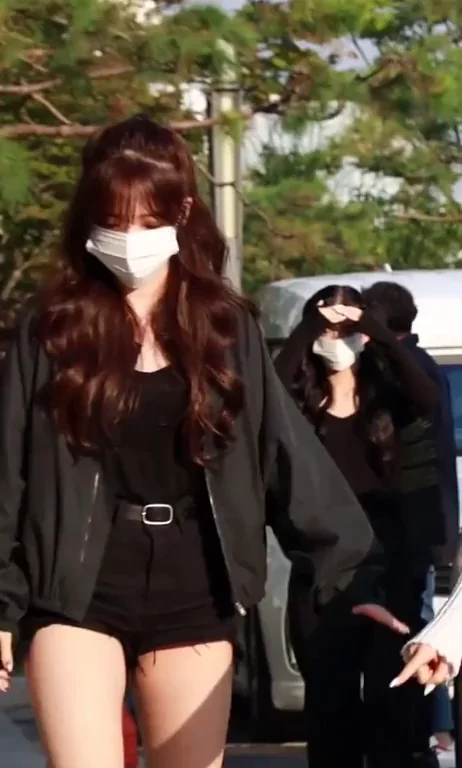 fromis_9 - Jisun
