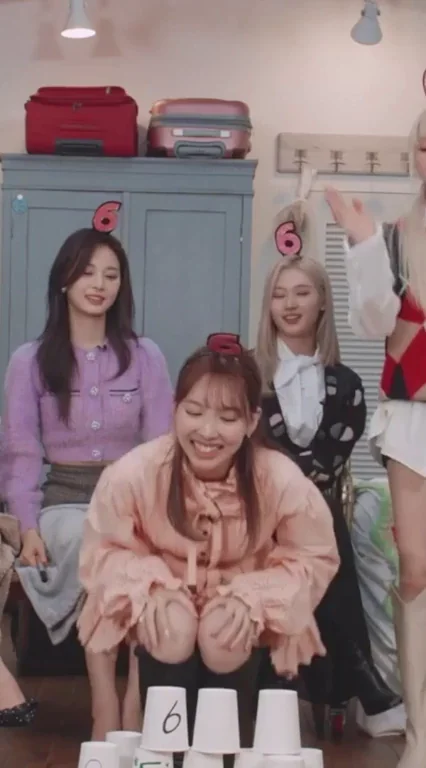 Twice - Nayeon, Momo & Tzuyu