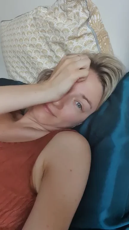 Morning Wake-Up Tease in Bed