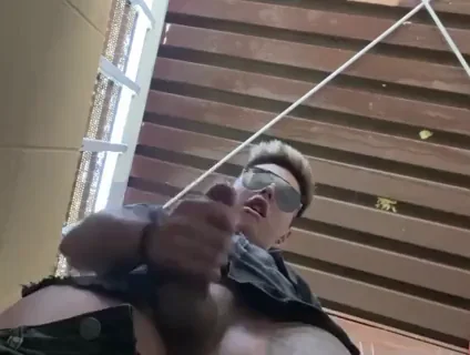 💦 Make Her Rain Cum Like a Slutty Fountain 😈