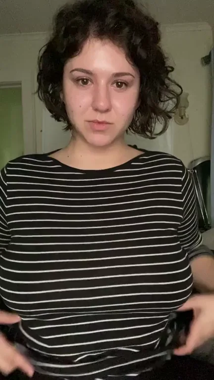 I’m enjoying a relaxing Sunday and figured I’d drop my tits for you