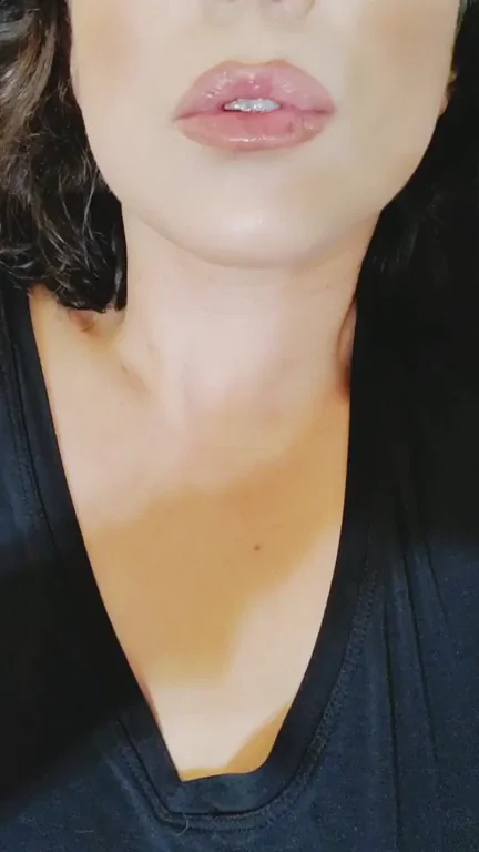 Too close? Am I making it hard for you? (OC)??