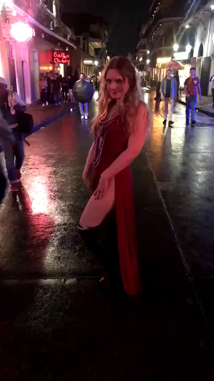 🔥 Slutty Public Pussy Flash on Wet Streets 😈