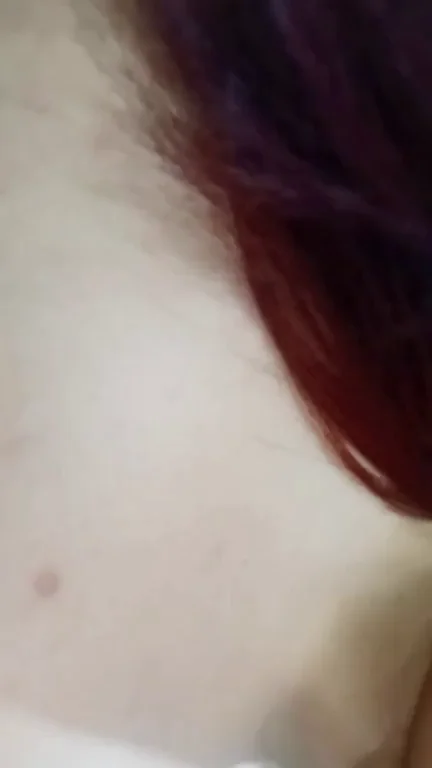 🔥 Horny Asian Muslim Slut Rubs Her Hairy Pussy After Hot Comments 💦
