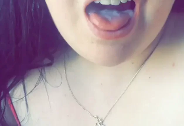 Love daddy’s cum [F]or breakfast