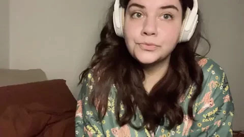 BBW Babe Jams to Tunes in Bed, Teasing Her Massive Tits 😍🎧🍈🍈