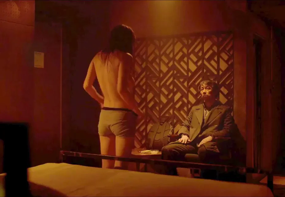 Alexandra Daddario in Lost Girls & Love Hotels