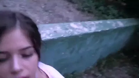 Facial Fun in public ?