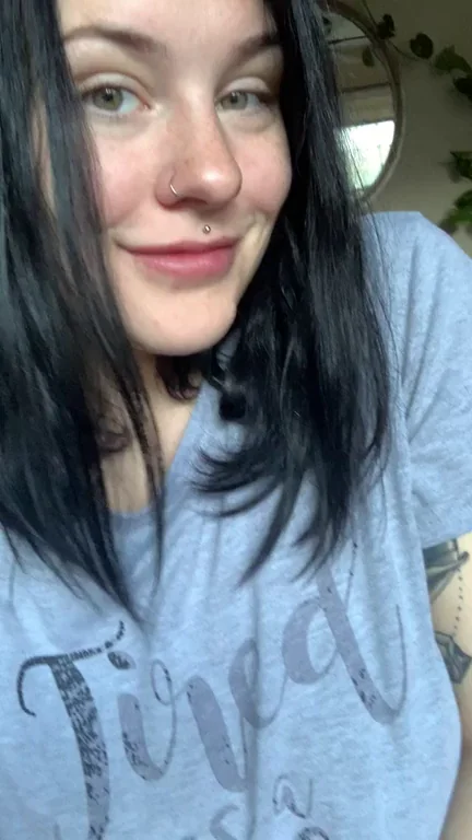 So fucking weak for her