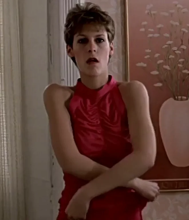 Jaime Lee Curtis' Slutty Red Dress Tit Tease in Trading Places