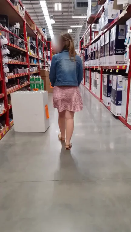 I love showing off in the hardware store