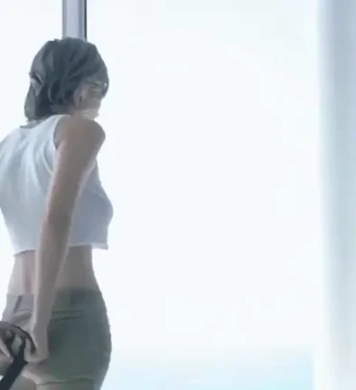 Kirsten Dunst's Tits Jiggle Wild as She Strips 😍🔥