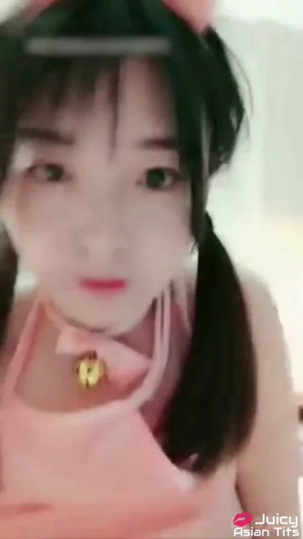 Busty Chinese Cosplayer Taking Hard D at The Hotel ??