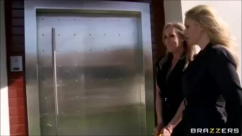 Door To Door Milfs