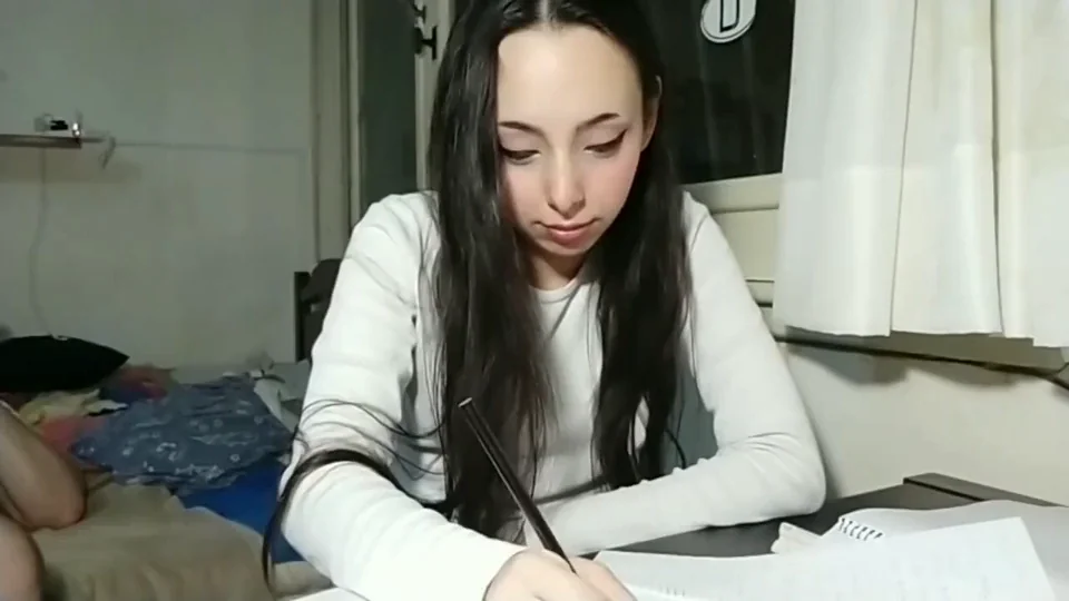 🔥 Freeuse Study Slut Gets Face-Fucked & Cum-Blasted 😈