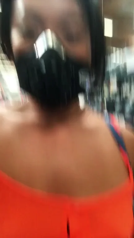 Tit freedom (f21)