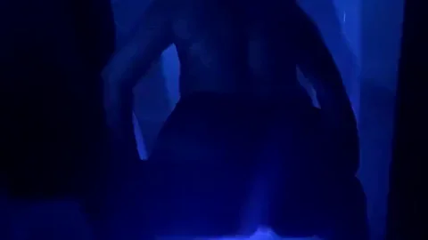 Let me dance for you daddy