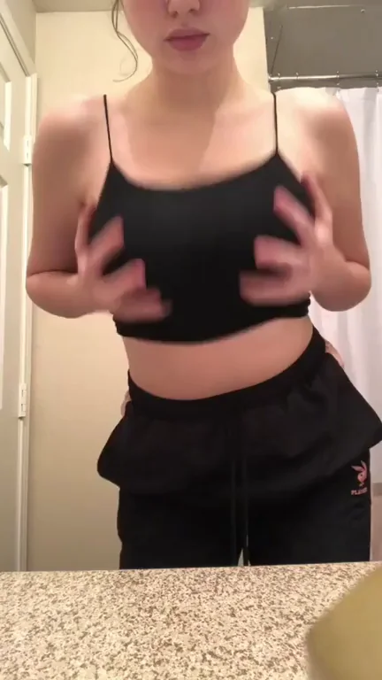 [ Titty Drop] Romi VALENTINE