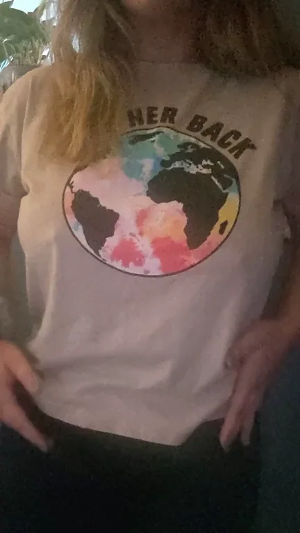 🛒 Grocery Store Secret: Massive Tits Hiding Under My Shirt! 🍈🍈