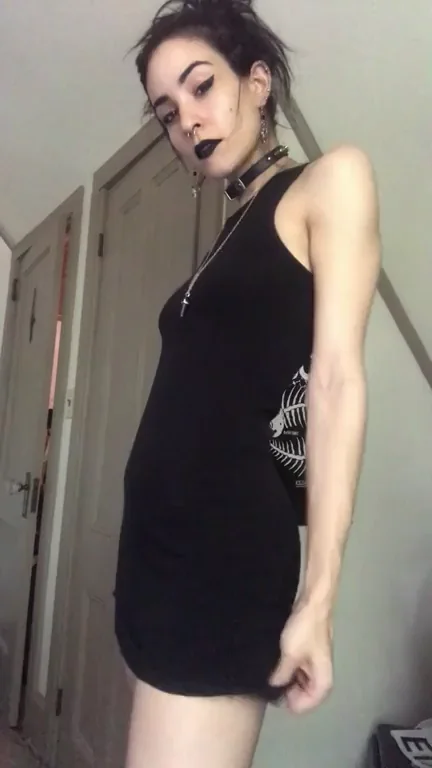 Goth Petite Titty Drop 😈🔥