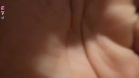 MY RED LIPS MASTURBATION