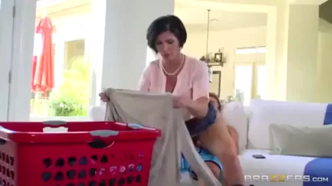 Mom wants to clean the house but son wants sex