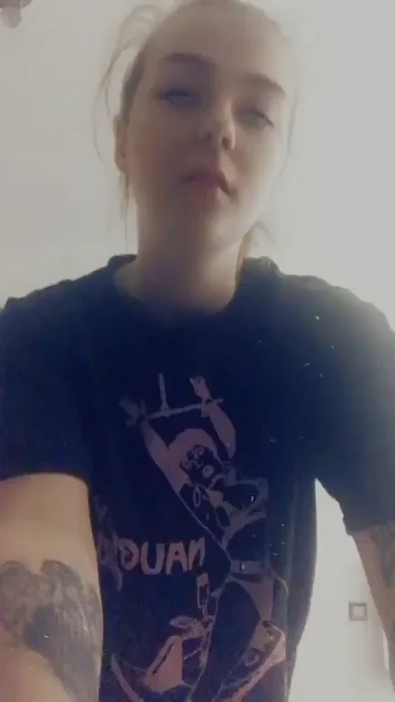 Epic Titty Drop Fail with Slutty Blonde