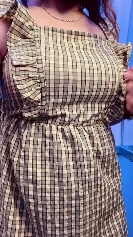 🍑 Curvy Babe Begs: Help Me Fuck in the Sky & Join Mile High Club! ✈️💦
