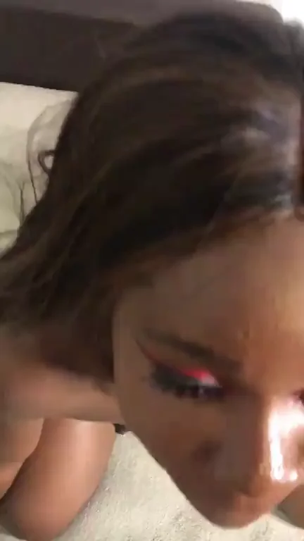 Ebony amateur cumslut