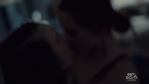 Wynonna Earp S4E2: Dominique Provost & Katherine Barrell's Steamy Stairwell Sideboob Tease