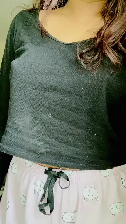 Mini-titty-drop! ?? [f] #justwokeup