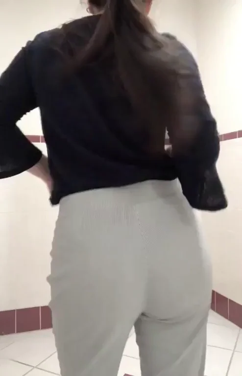 Pale Babe's Juicy Ass Tease in Lacy Thong 🔥🍑