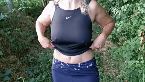 Outdoor titty drop [OC]