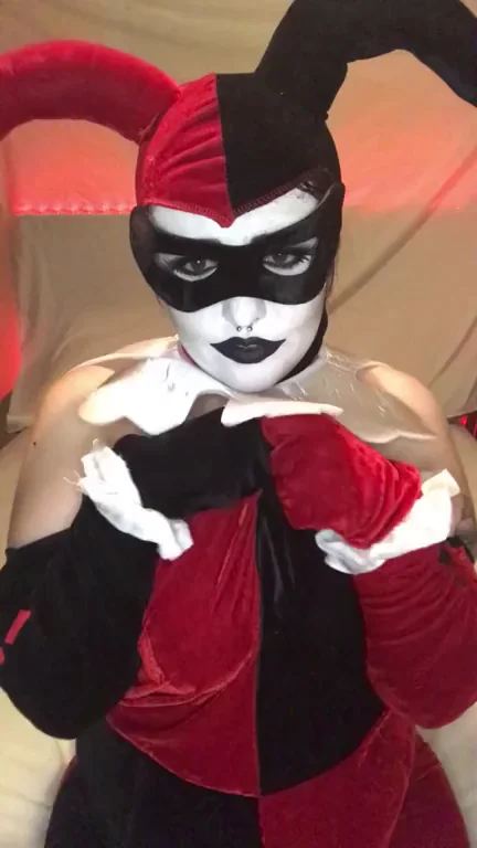 Harley Quinn by gummyghostgirl [OC]
