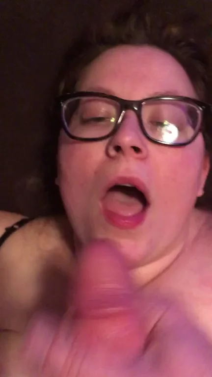 GF loves being covered in cum