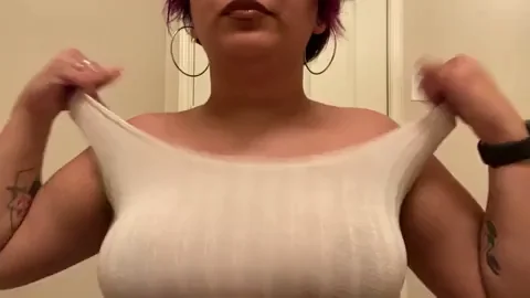 no bra = easy access [f] [oc]