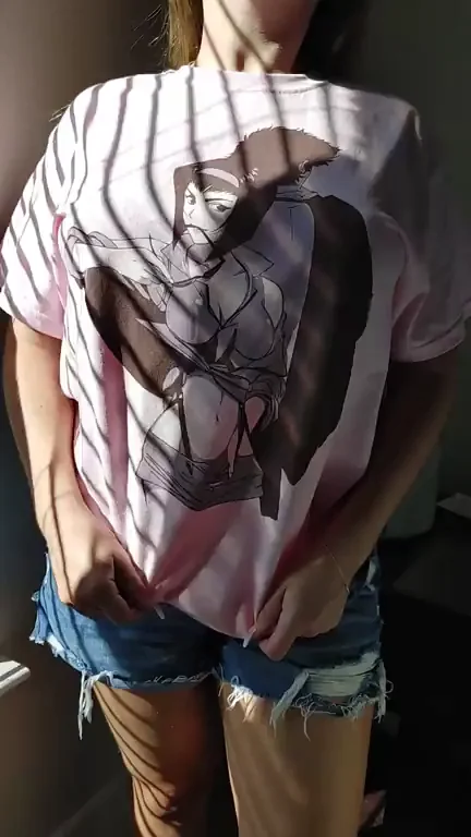 The best way to the start the day is with a short strip leading right back to bed to fuck!