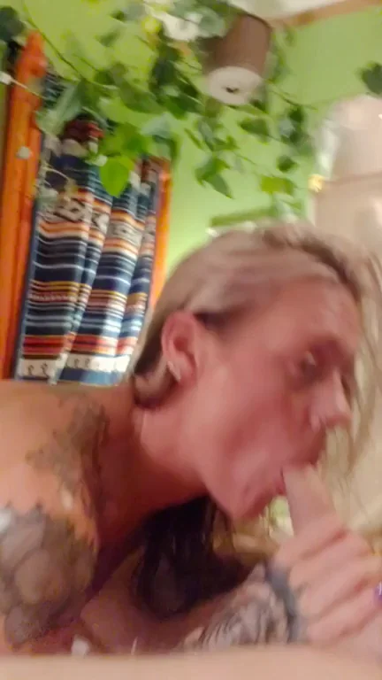 Fuck Yeah! Deepthroat Daddy's Cock? 😈💦