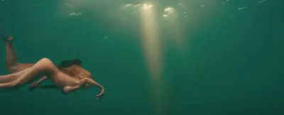 Kelly Brook & Riley Steele Wet Underwater Titties in Piranha 3D 💦🦈🍈🍈