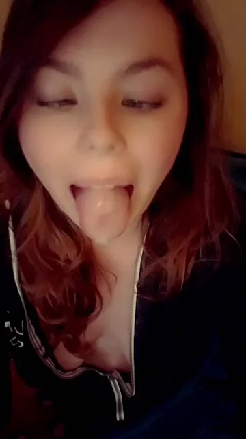 Fuck... sorry thinking about cummies again ??