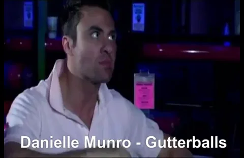 Danielle Munro Gutterballs 🍒🎳💦