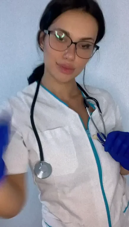 Nurse Slut Begs: Fuck Me in My Tight Scrubs? 😈👩‍⚕️💦