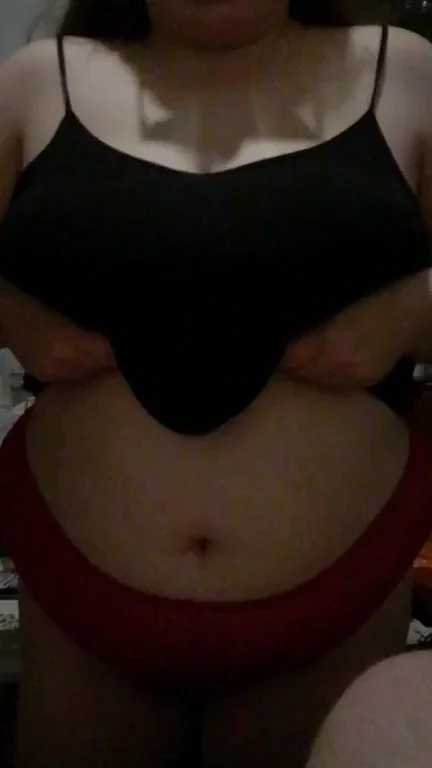 My first titty drop, thought it belonged here first [OC,F}